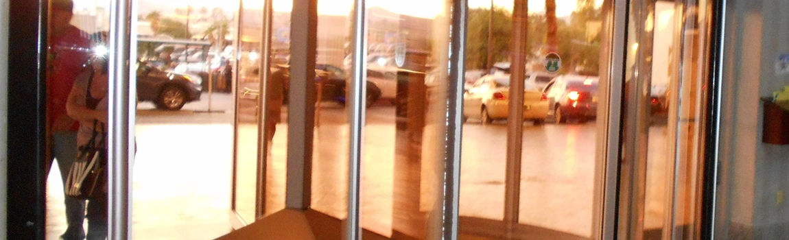 Storefront Glass Repair Cost in Panama City, FL